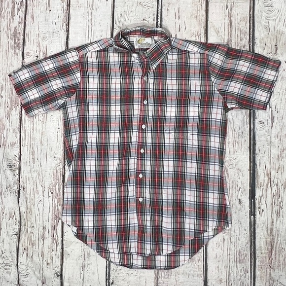 Vintage Short Sleeve Cavalier Plaid Button Down Christmas Summer Shirt - Picture 1 of 5